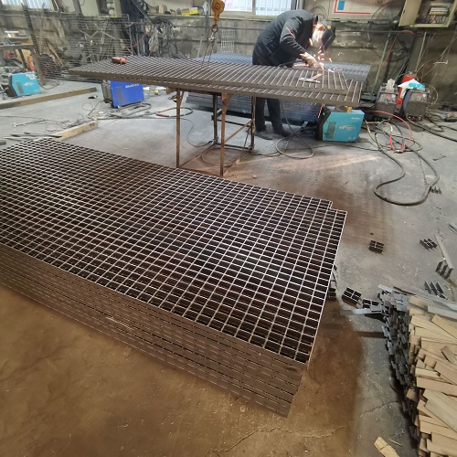 景區棧道用平臺鋼格柵鋼格板