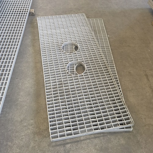 鋼格板表面處理方式對比：噴漆、鍍鋅、不銹鋼哪種更耐用？