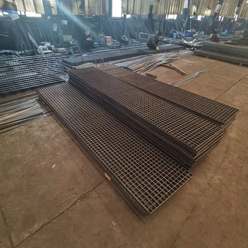 為什么說鋼格柵是工程建設的 “全能選手”？