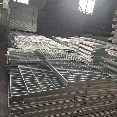 鋼格板選型別只看價格，這4個硬指標才關(guān)鍵